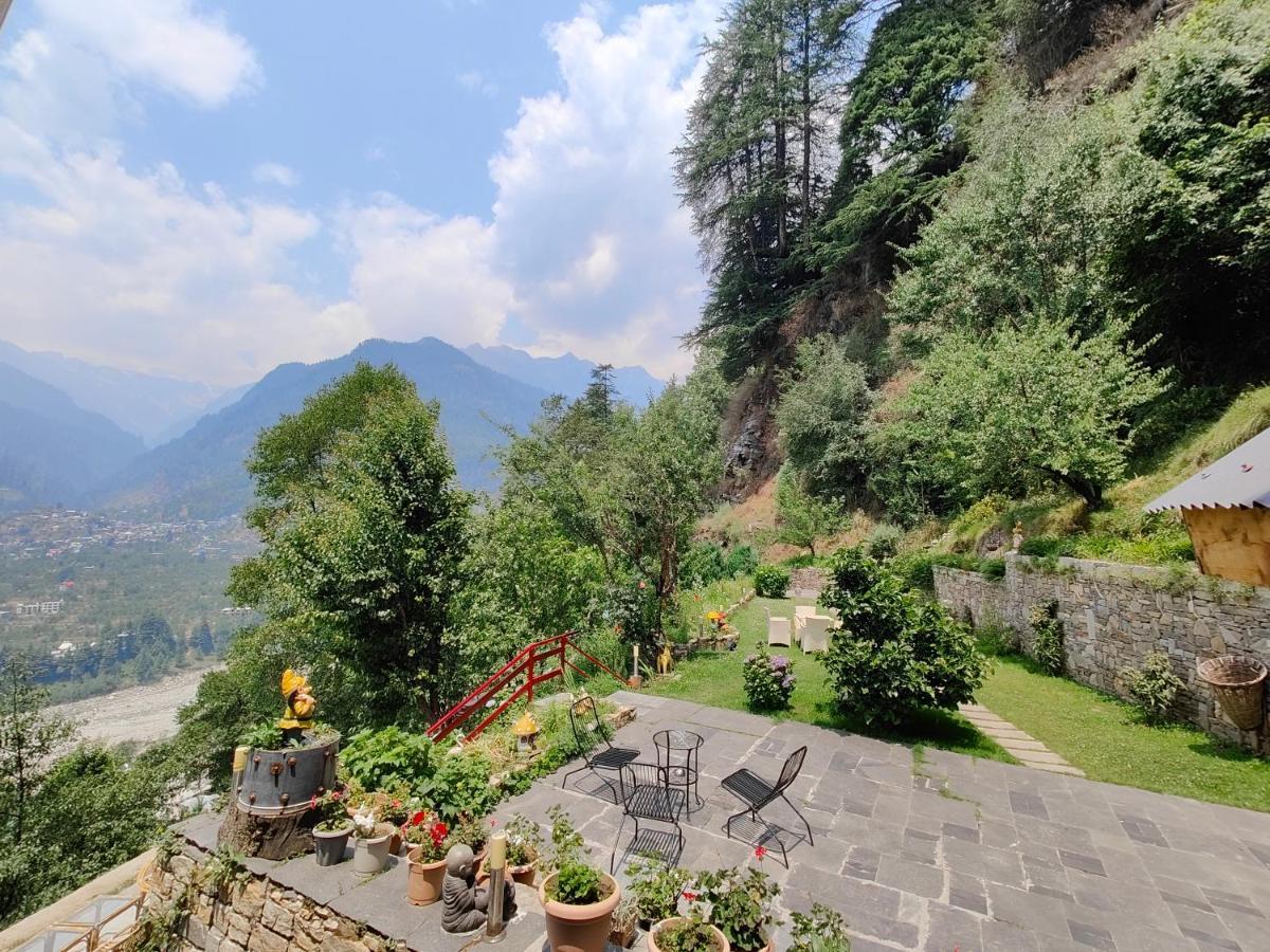 Saffronstays The Amlyn, Manali - Unobstructed Views Of Beas River And The Himalayas - All Clear Roads - Manali (Himachal Pradesh) — Photos 2